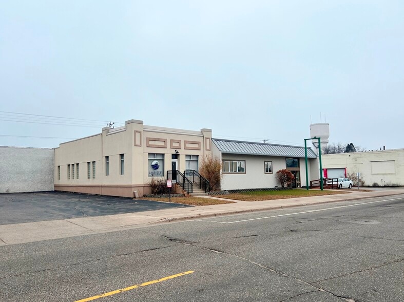 More Photos Of 411 Front St, Brainerd Office For Lease