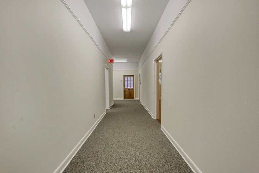 More Photos Of 59 N Main St, Liberty Loft Creative Space For Sale