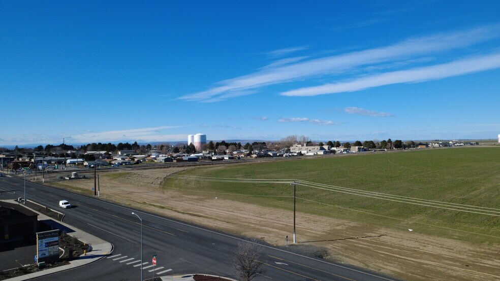 More Photos Of main street, Othello Land For Sale