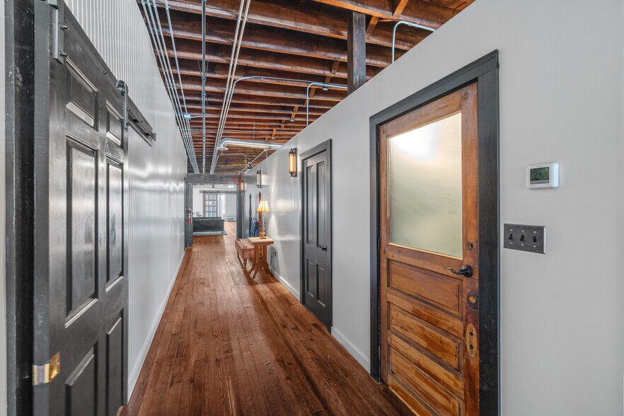 More Photos Of 120 N Elm St, Henderson Storefront Retail Residential For Sale