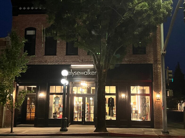 More Photos Of 1377-1381 Main St, Saint Helena Loft Creative Space For Lease