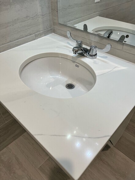 More Photos Of 400 Stonebrook Pky, Frisco Office For Sale