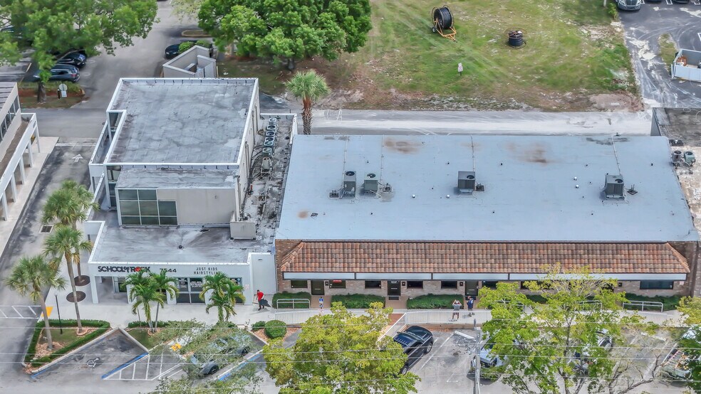 More Photos Of 7600 Wiles Rd, Coral Springs Unknown For Lease