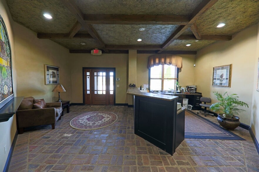More Photos Of 6088 Farm Road 168, Brookline Industrial For Sale