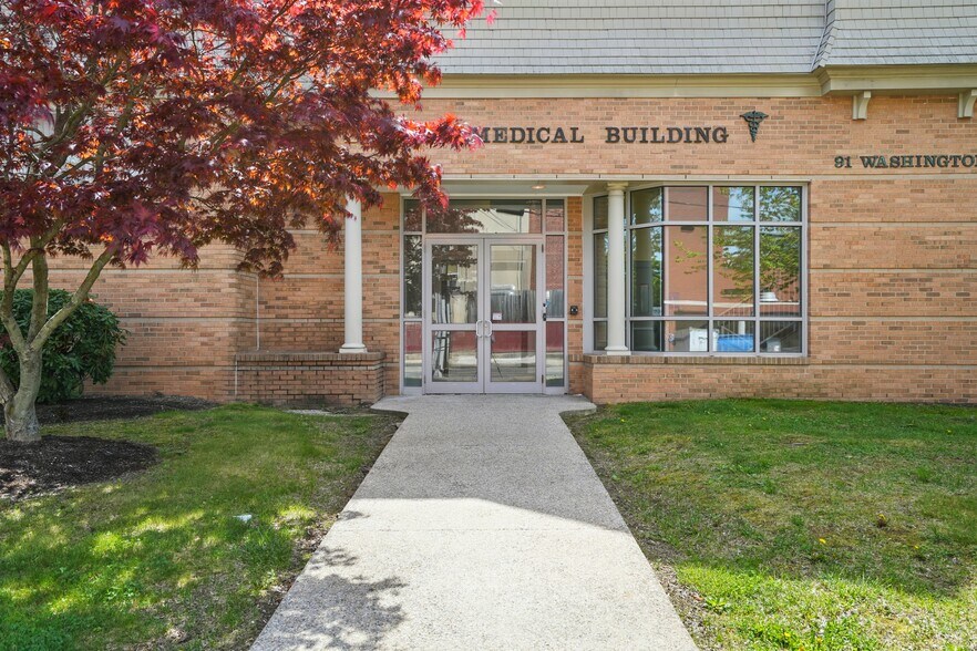 More Photos Of 91 Washington St, Taunton Medical For Lease