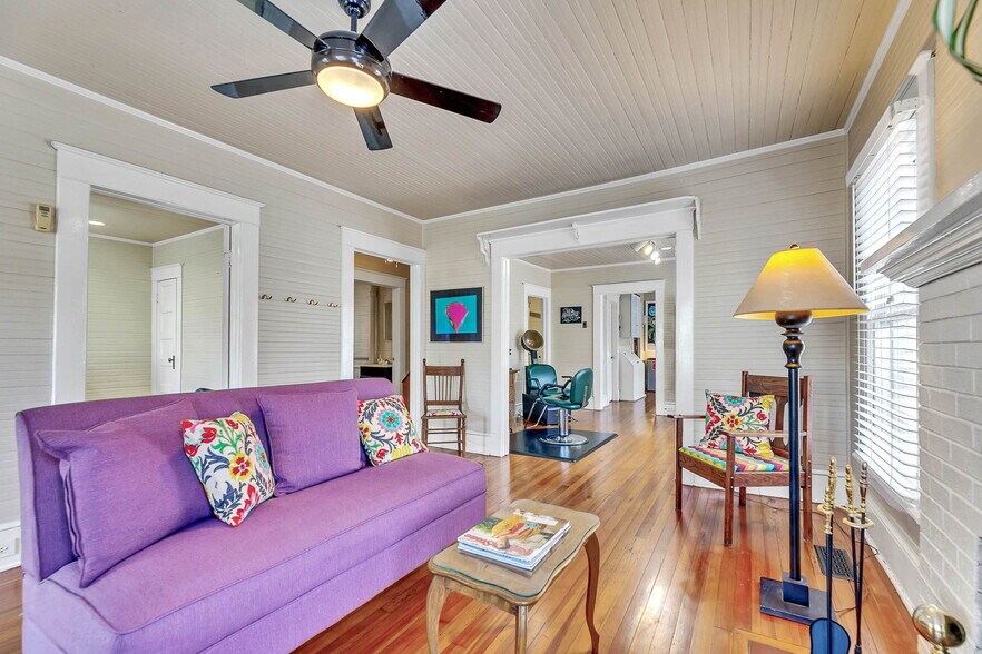 More Photos Of 104 State St, Greensboro Freestanding For Sale
