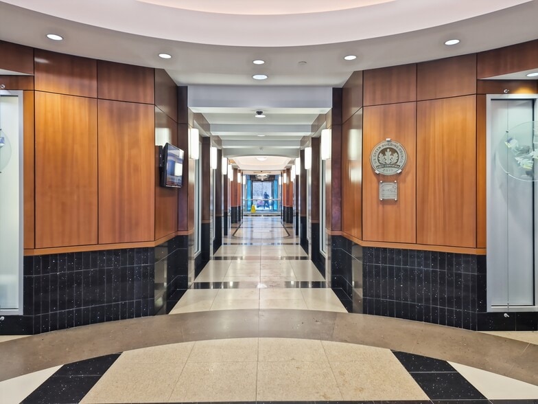 More Photos Of 10200 Forest Green Blvd, Louisville Coworking Space