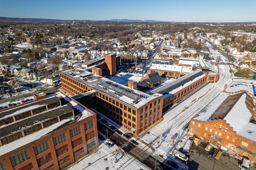 More Photos Of 600 W John St, Martinsburg Apartments For Lease