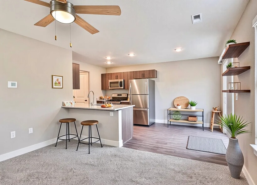 More Photos Of Shale Ct, Grain Valley Apartments For Sale