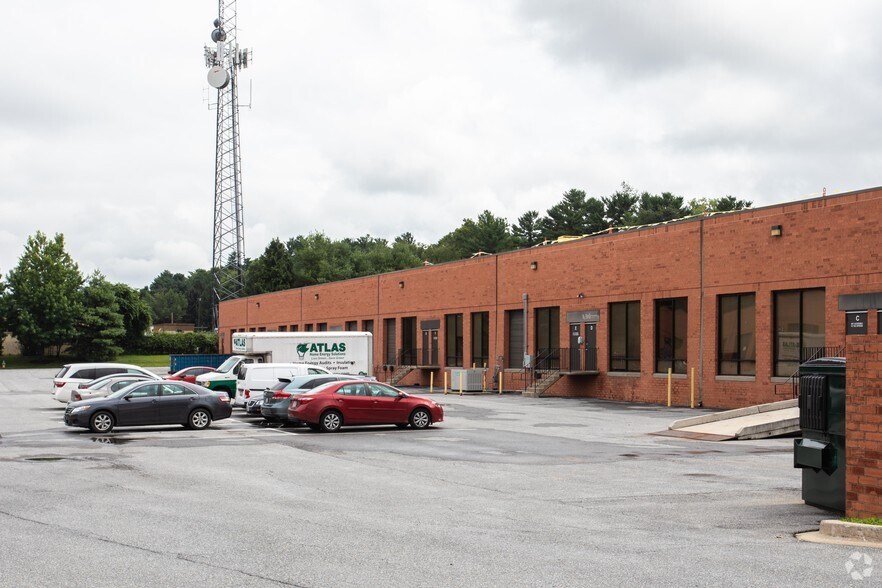 More Photos Of 5100 Pegasus Ct, Frederick Unknown For Lease