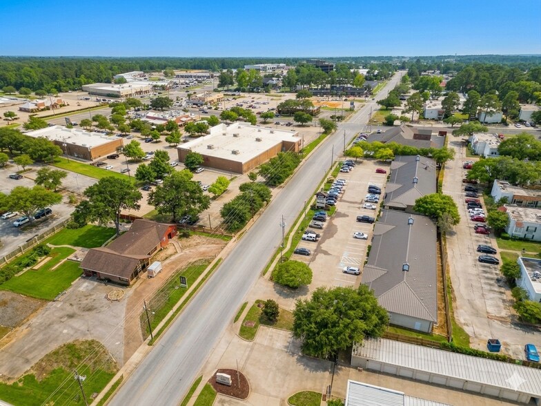More Photos Of 5875 Old Bullard Rd, Tyler Unknown For Lease