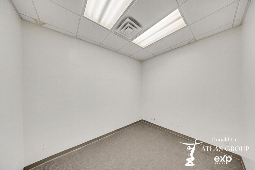 More Photos Of 223 E Valley Blvd, Alhambra Storefront For Sale