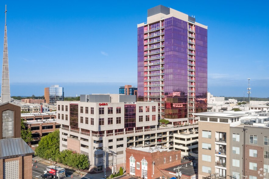 More Photos Of 325 Arlington Ave, Charlotte Office Residential For Lease