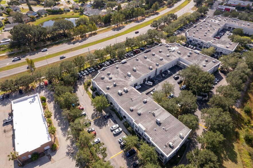 More Photos Of 422 S Alafaya Trl, Orlando Loft Creative Space For Sale