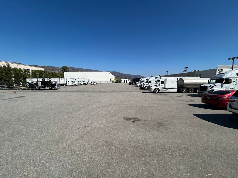 More Photos Of 2940 N Hollywood Way, Burbank Land For Lease