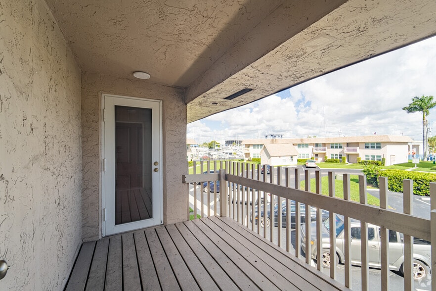 More Photos Of 311-357 Gulfstream Rd, Dania Apartments For Sale