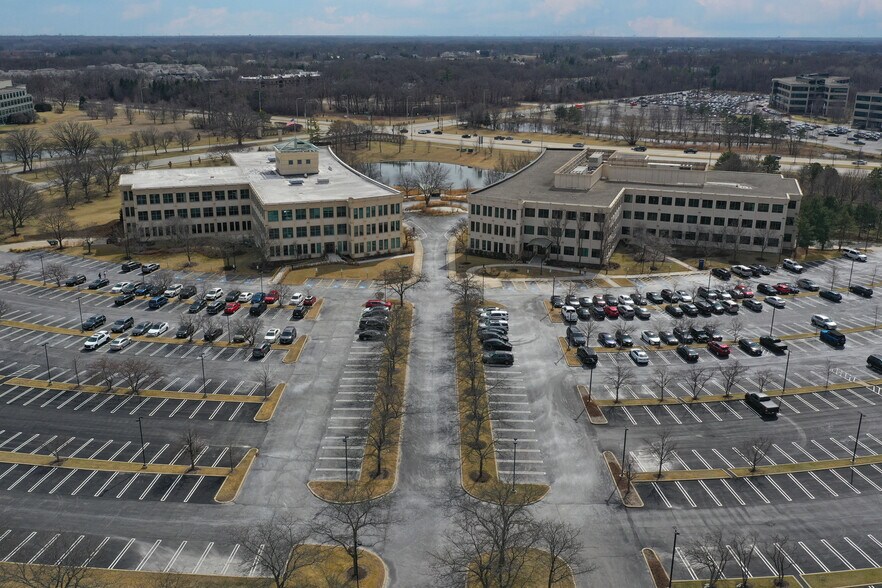 More Photos Of , Lake Forest Office For Sale