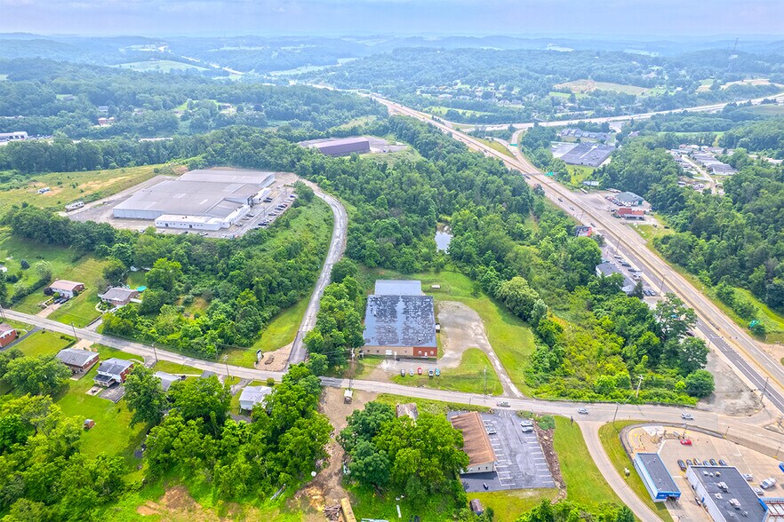 More Photos Of 55-57 Mark Dr, Delmont Light Manufacturing For Lease