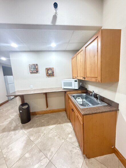 More Photos Of 3701 W International Speedway Blvd, Daytona Beach Light Distribution For Lease