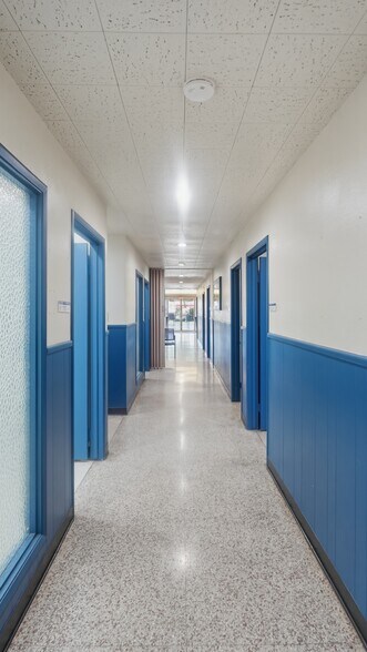 More Photos Of 324 S Gateway Dr, Madera Medical For Sale