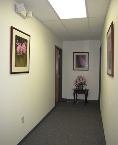 More Photos Of 615 Howard Ave, Altoona Medical For Lease