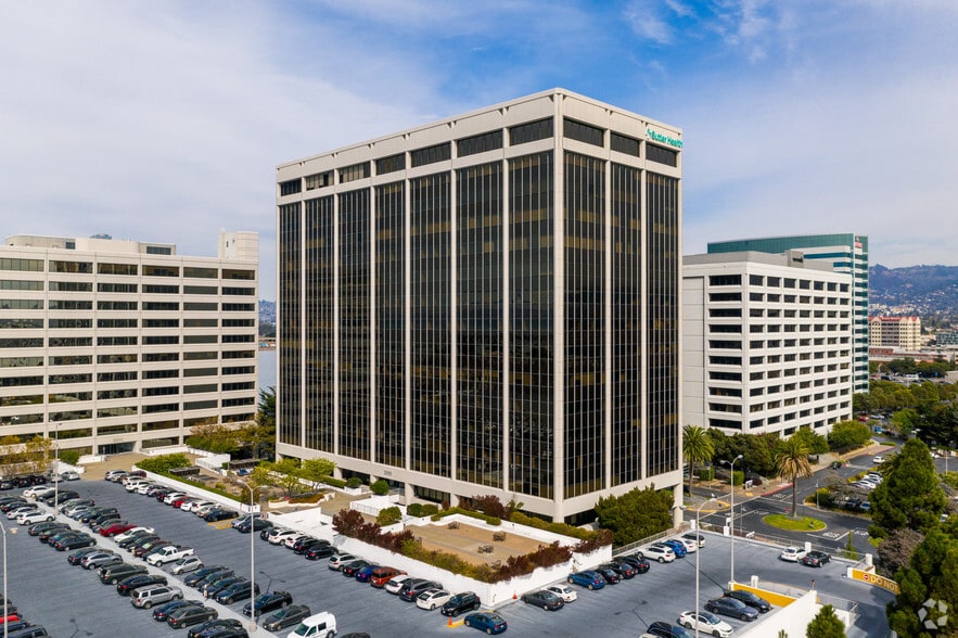 More Photos Of 2000 Powell St, Emeryville Office For Lease