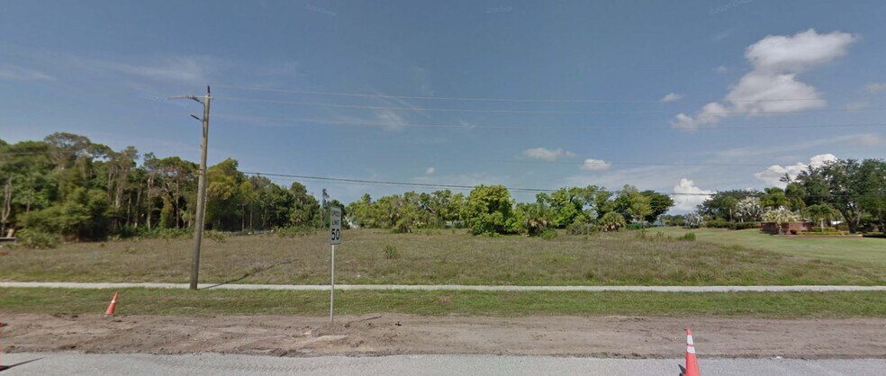 More Photos Of US 41 & Harborage Drive to Park Rd, Fort Myers Land For Sale