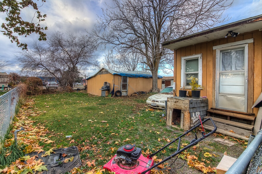 More Photos Of 1408 S 8th St, Yakima Land For Sale