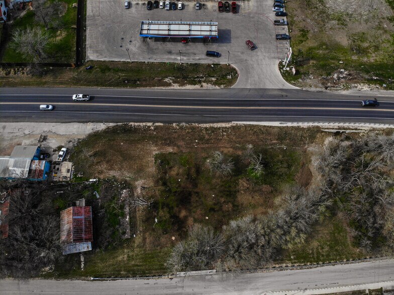 More Photos Of Hwy 21, Uhland Land For Sale