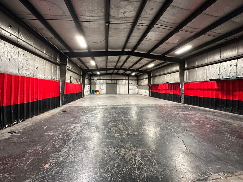 More Photos Of 5042 Memory Hill Dr, Charleston Warehouse For Sale