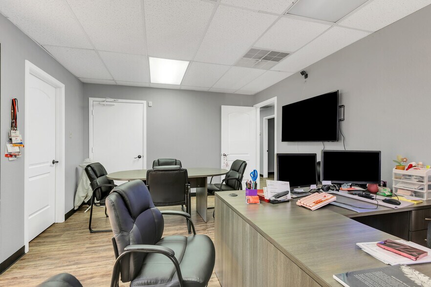 More Photos Of 2479 E 11th St, Odessa Medical For Sale