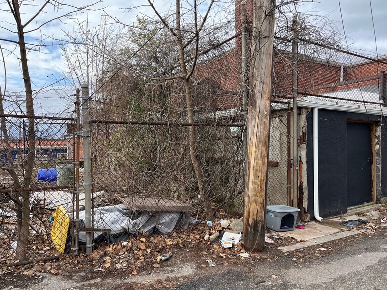 More Photos Of 307 E Airy St, Norristown Warehouse For Sale