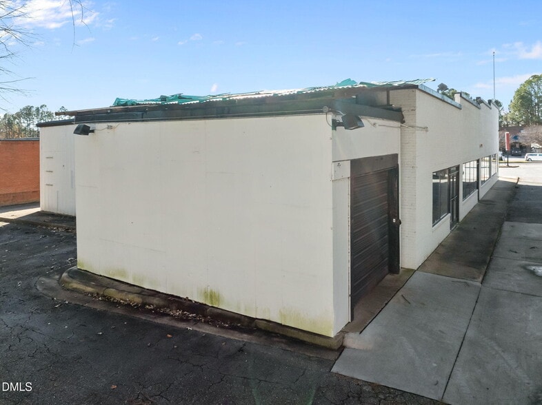 More Photos Of 1665 N Market Dr, Raleigh Light Manufacturing For Lease