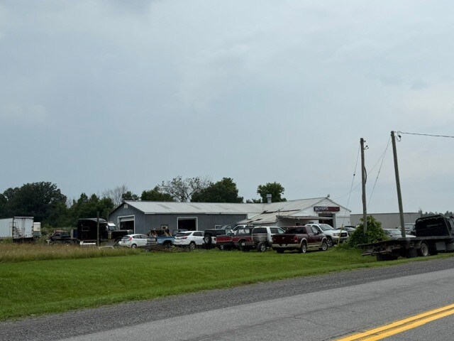 More Photos Of 3921 Donnelly Dr, Kemptville Auto Repair For Sale