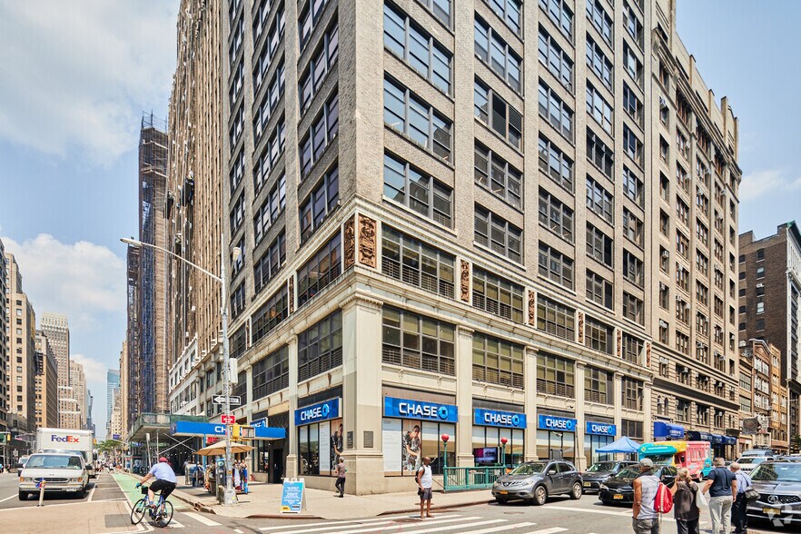 More Photos Of 305 Seventh Ave, New York Office For Lease