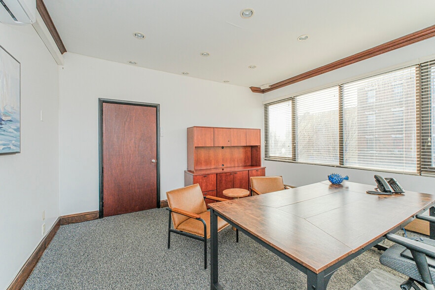 More Photos Of 1751 Bath Ave, Brooklyn General Retail For Lease