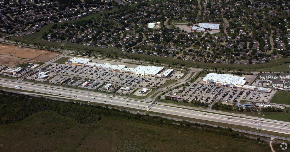 More Photos Of 1000 Cypresswood Dr, Cypress Unknown For Lease