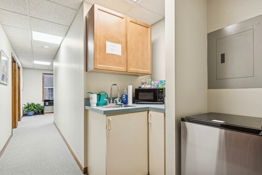 More Photos Of 681 Harleysville Pike, Harleysville Medical For Sale