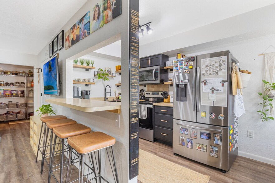 More Photos Of 300 N Dixie Ave, Fruitland Park Self Storage For Sale