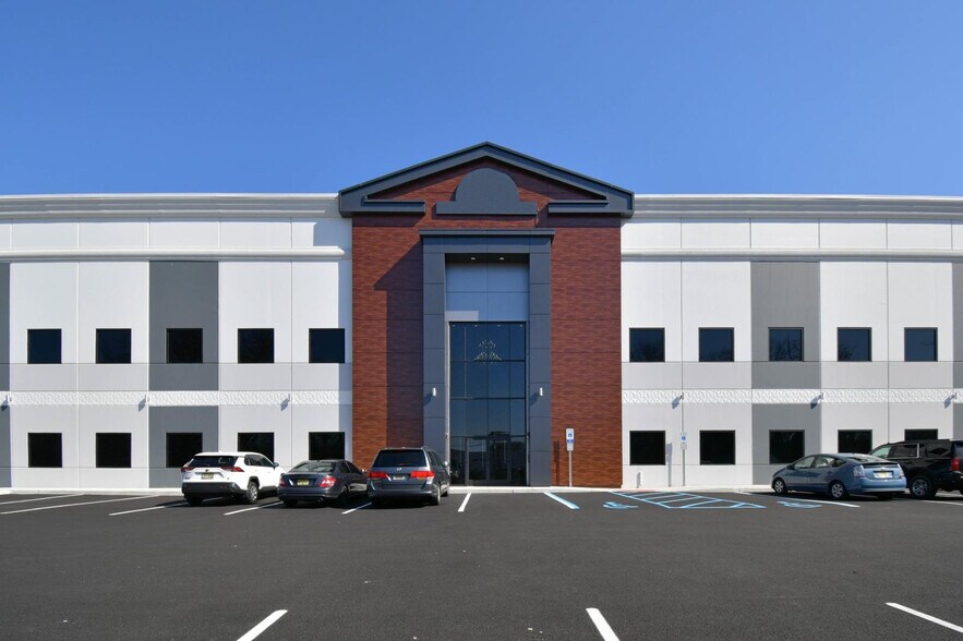 More Photos Of 16 Abeel Rd, Monroe Township Warehouse For Lease