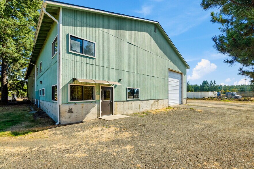 Primary Photo Of 21 Adonai Ct, Shelton Manufacturing For Sale