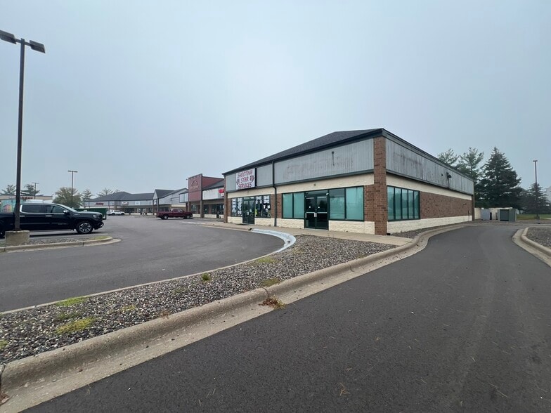 More Photos Of 13445-13501 Business Center Dr, Elk River Unknown For Lease