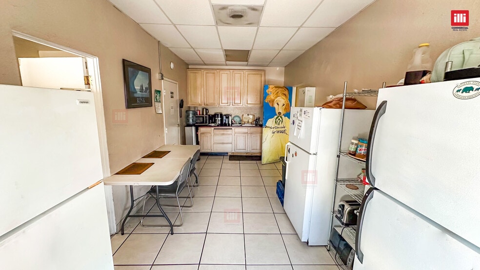 More Photos Of 7315 Lankershim Blvd, North Hollywood Light Manufacturing For Sale