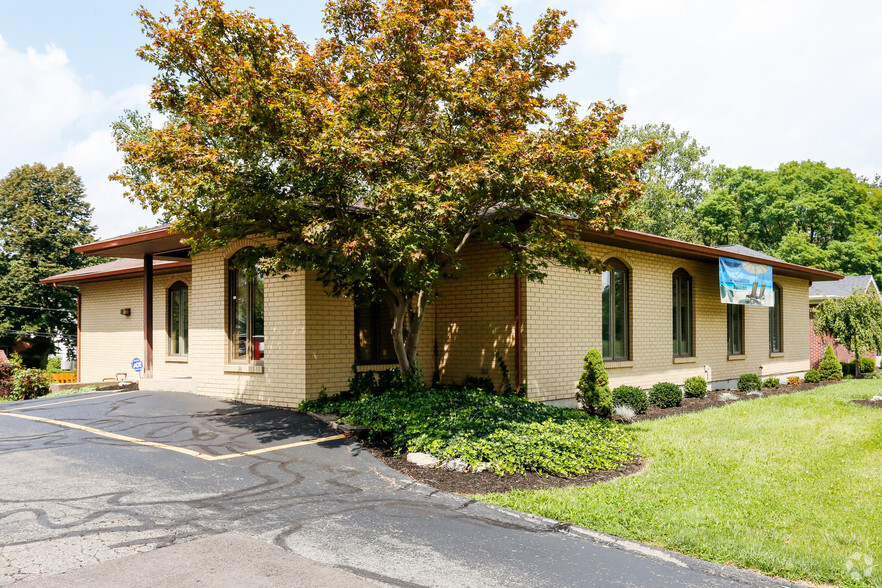 Primary Photo Of 292-302 N Detroit St, Xenia Office For Lease