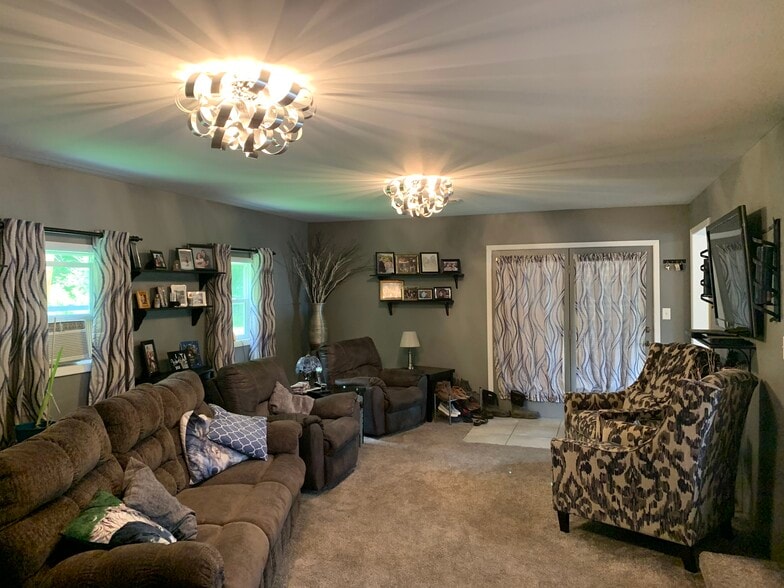 More Photos Of 15 Decasper Dr, Lewis Run Manufactured Housing Mobile Home Park For Sale