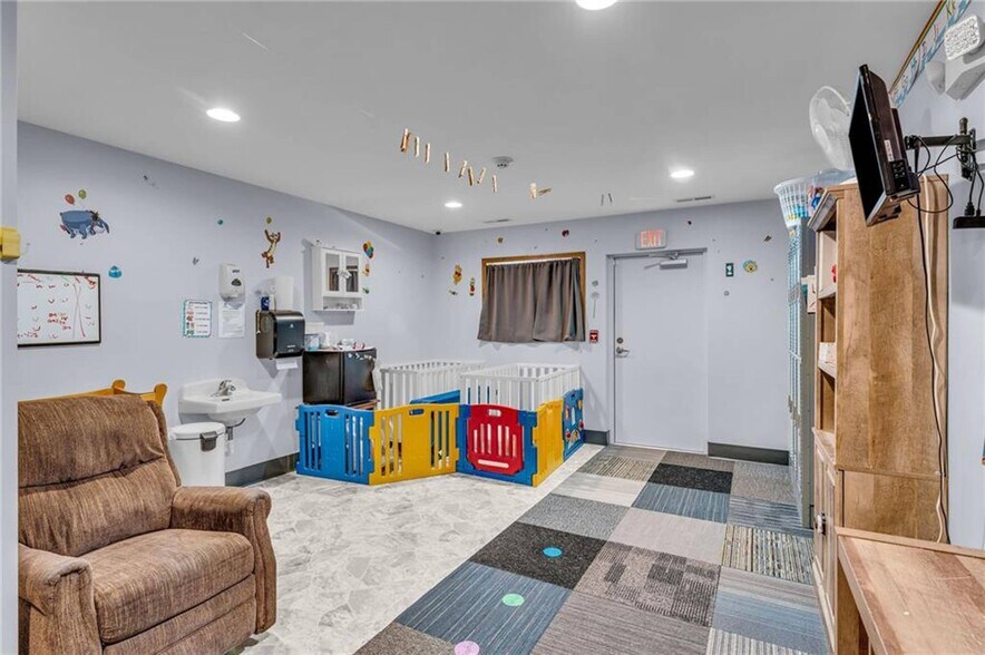 More Photos Of 109 E Railroad St, Silver Lake Daycare Center For Sale