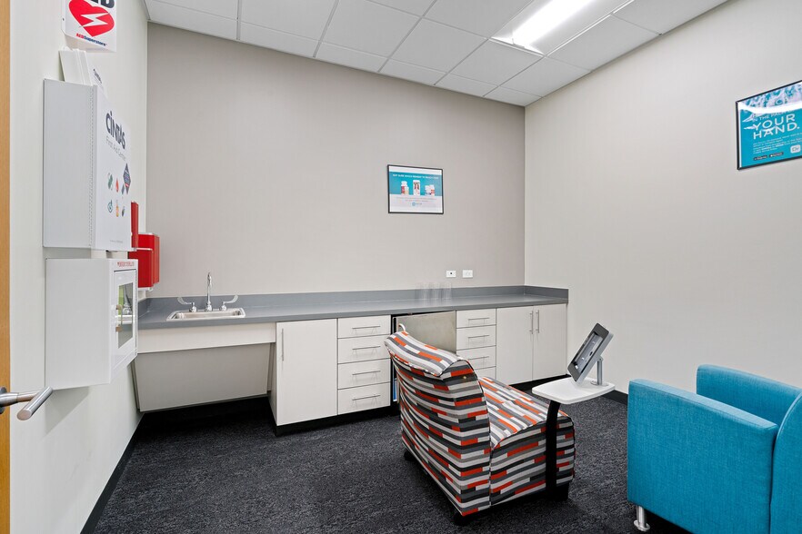 More Photos Of 3450 Ingleside Blvd, North Charleston Office For Lease