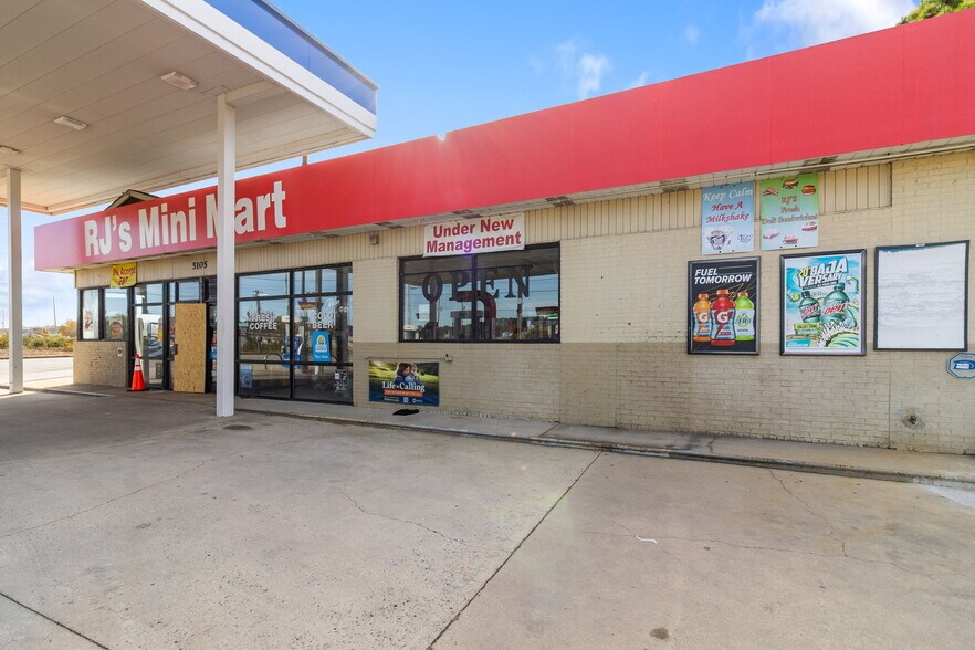 More Photos Of 5105 N Fayetteville Rd, Lumberton General Retail For Sale