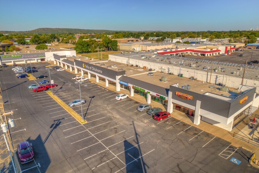 More Photos Of 7030 S Lewis Ave, Tulsa Unknown For Lease