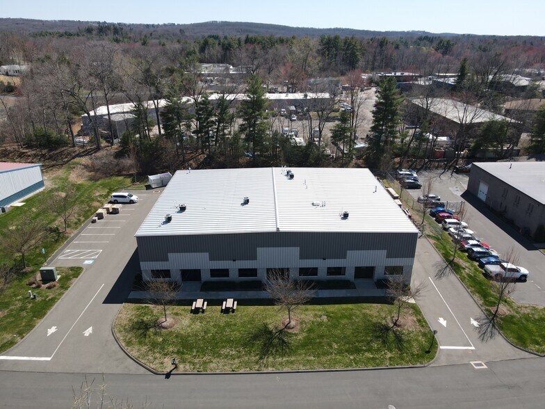 More Photos Of 80 Sequin Dr, Glastonbury Warehouse For Lease